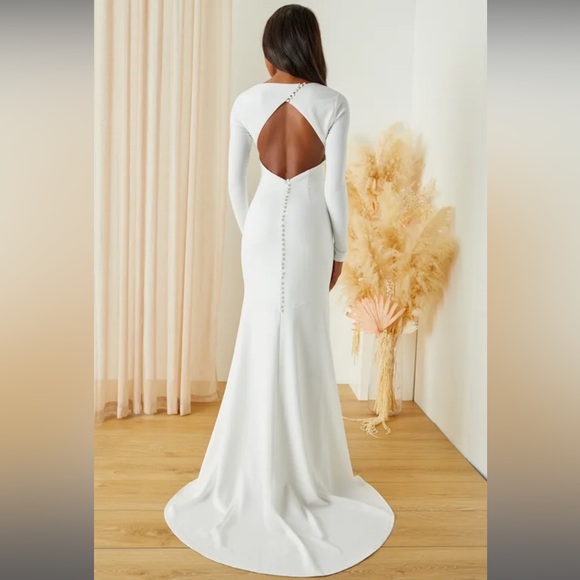 Lulus NWT wedding dress size small white ivory shawl from lulus as well - Picture 2 of 3